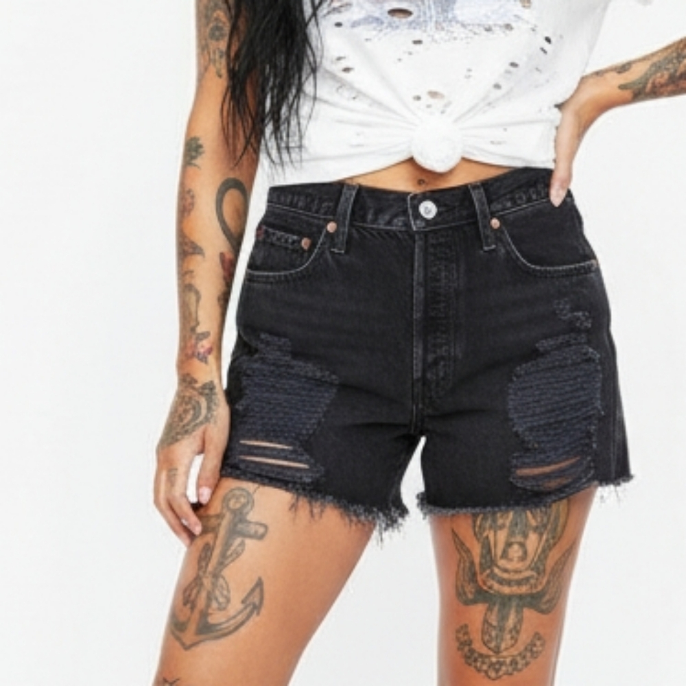 Levis | Distressed Black Denim Shorts 32